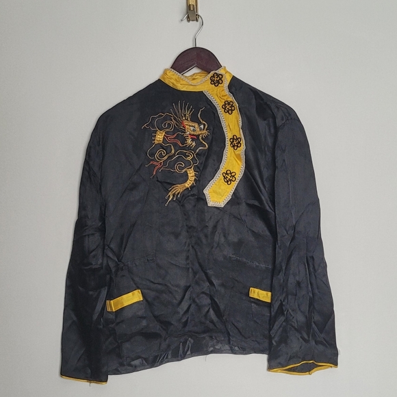 Vintage 50s Asian Embroidered dragon silk set - Picture 2 of 7